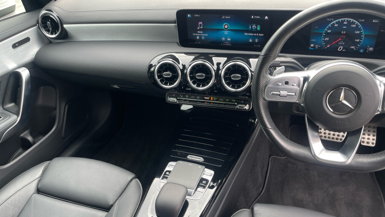 Mercedes-Benz CLA 220 AMG Line 4dr Tip Auto Petrol Saloon